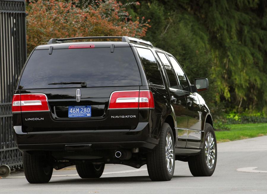  Lincoln Navigator 2006 года  (фото 82 из 82)
